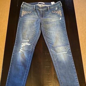 Hollister Jeans. Women’s size waist-29, length-31,